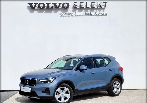 pomorskie Volvo XC 40 cena 155555 przebieg: 25990, rok produkcji 2023 z Wronki